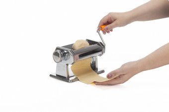 Машинка для раскатки теста и равиоли Gusto Pasta/Ravioli Maker