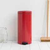 Мусорный бак с педалью newIcon 30л Brabantia 111808