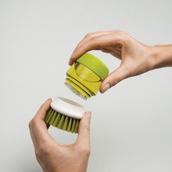 Щетка с дозатором моющего средства Palm Scrub™ зеленая