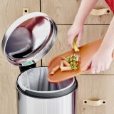 Мусорный бак с педалью newIcon 30л Brabantia 111822