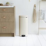 Мусорный бак с педалью newIcon 30л Brabantia 114281